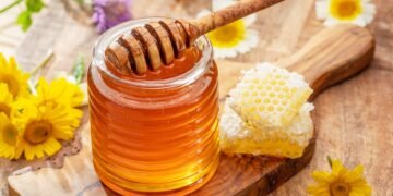 How to Start a Honey Parlour in Your Town